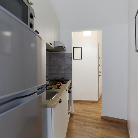 The Best Rent - Cozy Two-Bedroom Apartment Near Colonne S Lorenzo Milan Luaran gambar