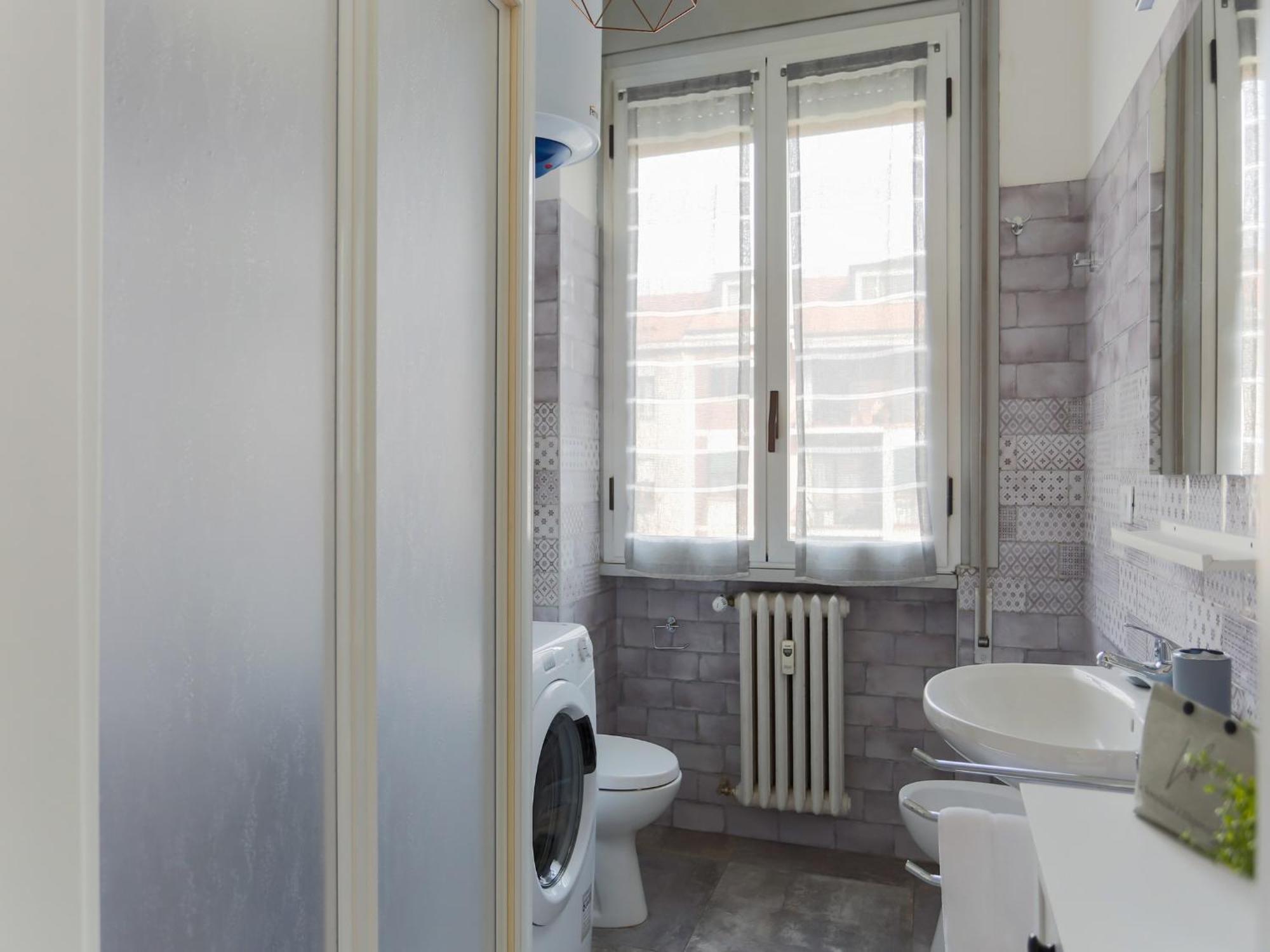 The Best Rent - Cozy Two-Bedroom Apartment Near Colonne S Lorenzo Milan Luaran gambar